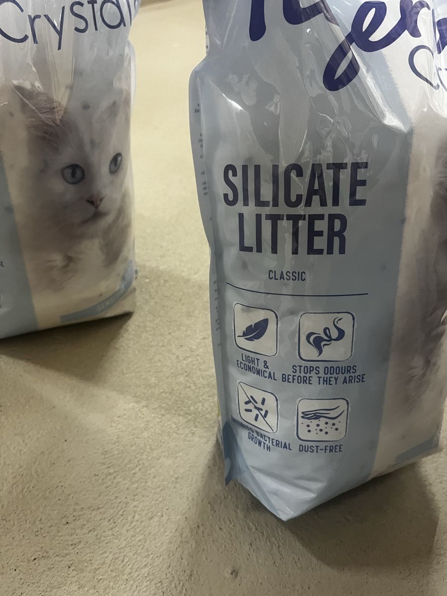 Tiragraffi: Verkauf bis 6.8!Tigerino Crystals Silicate Litter Classic 2x – Nuovo e nell'imballaggio originale da Wald ZH venduto da vivian__ 1
