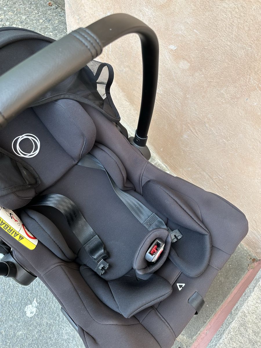 Bugaboo Seggiolini per auto: Bugaboo Turtle Air + isofix 360 base inkl. Adapter – Usato da Orselina venduto da GIONALERIPO 3