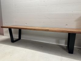 Stylish Acacia Wood Bench with Black Metal Legs