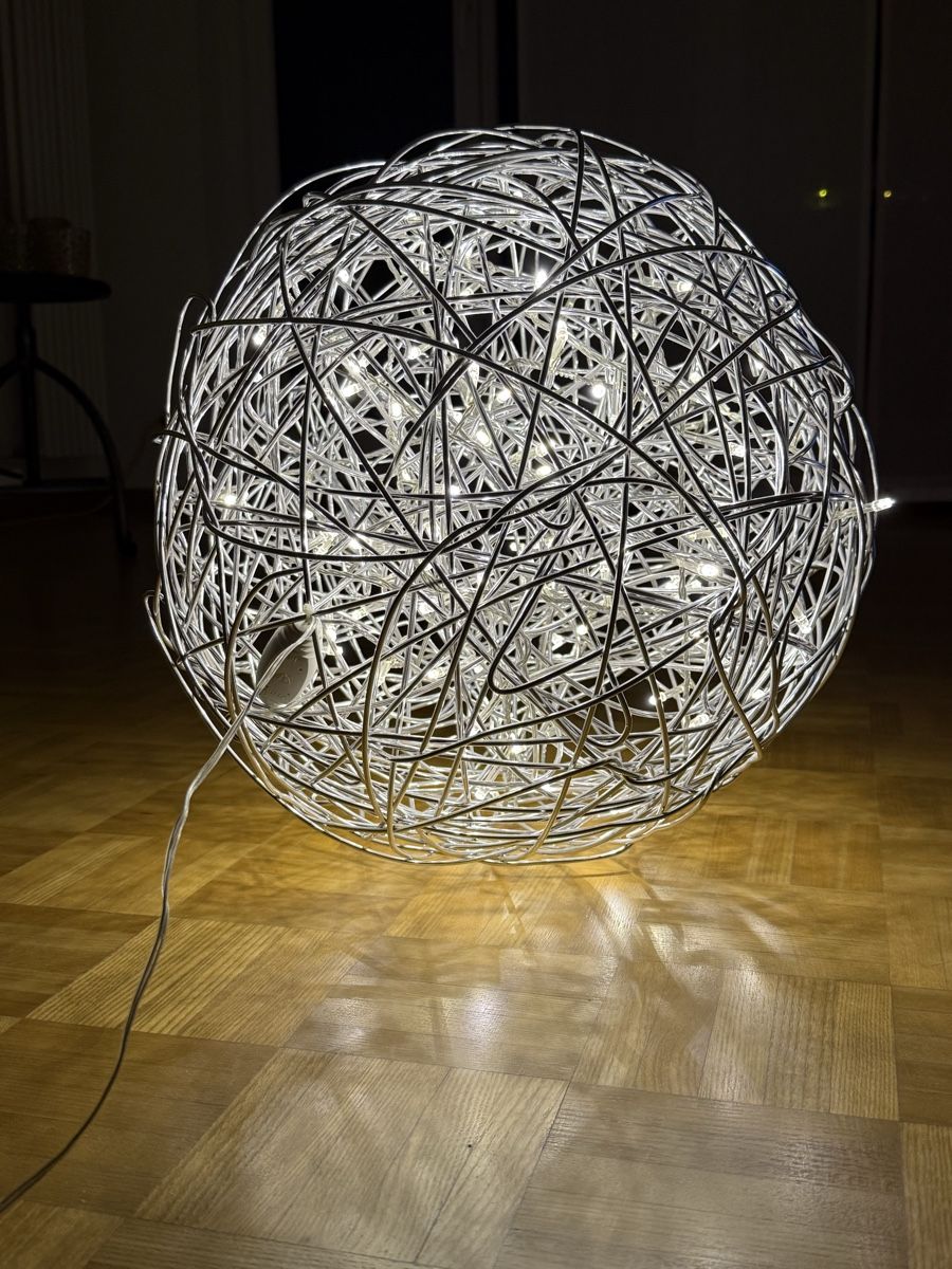 Lampade: Bodenlampe – Usato da Winterthur venduto da Montreal63 3