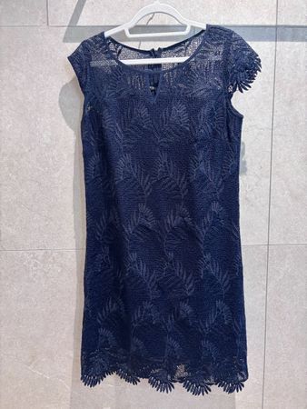 Spitzenkleid comma., dunkelblau, Grösse 36