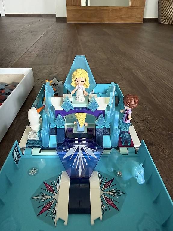 Puzzles: Frozen Lego & Puzzle – D'occasion à Gibswil par mel_x5qv 2