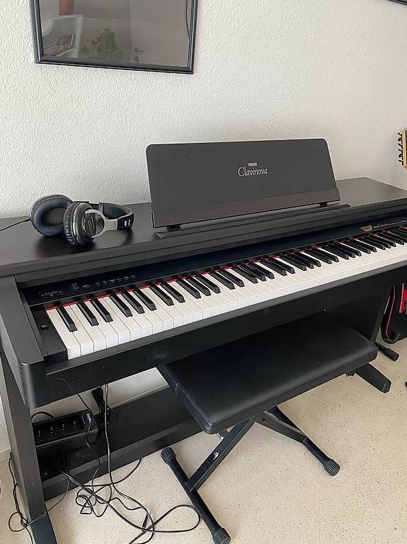 Strumenti musicali: Klavier Clavinova Digitalpiano CLP-122S – Usato da Schlieren venduto da NataschaLeisi 2