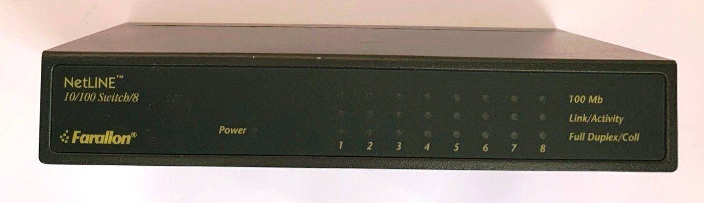 Modem & Router: Farallon NetLINE 10/100 Switch 8port – Usato da Lodrino venduto da Stema