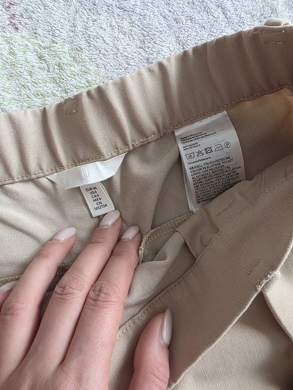 H&M Hosen: Beige Stoffhose von H&M, Grösse 36 – Neu (gemäss Beschreibung) aus St Gallen von vir_5kgt 5