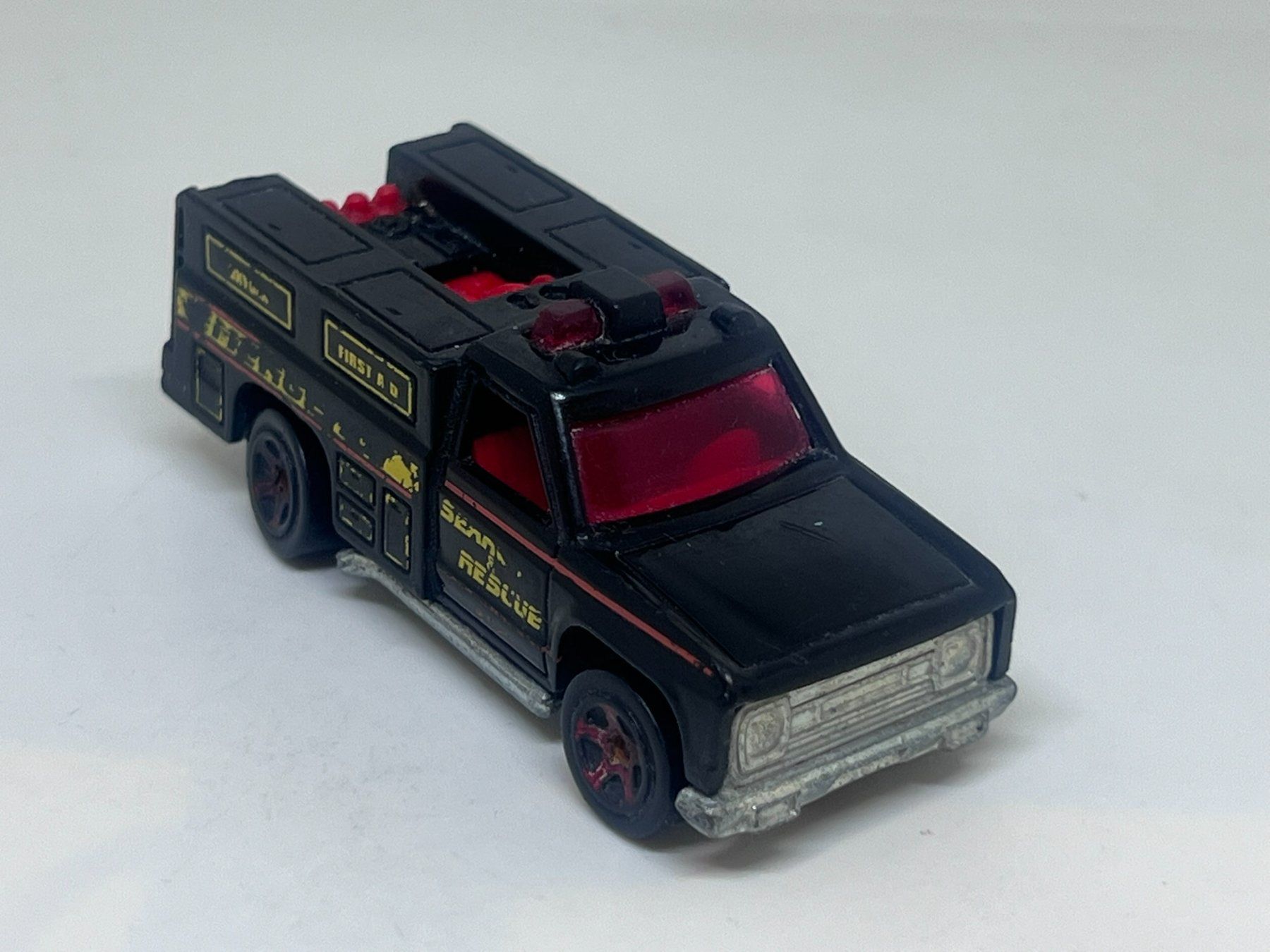 Hot Wheels Modellini d'auto: Hot Wheels HW Rapid Responder #416 – Usato da Wildegg venduto da LaaBoutique