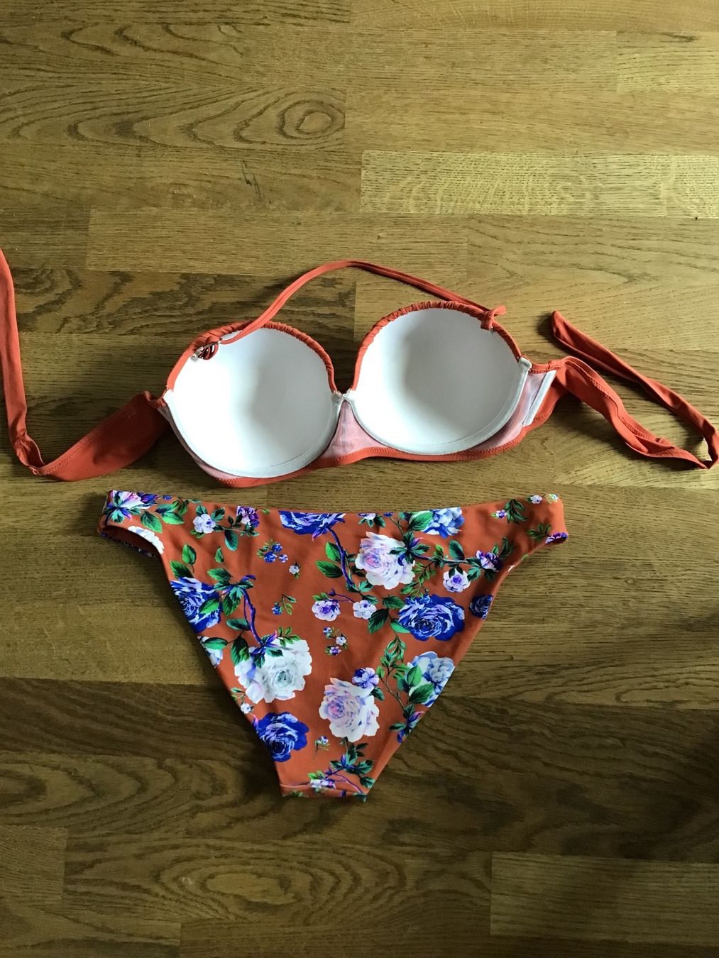 Badekleider & Bikinis: Bikini Gr. L...Neu! – Neu (gemäss Beschreibung) aus Uetendorf von Koh0 1