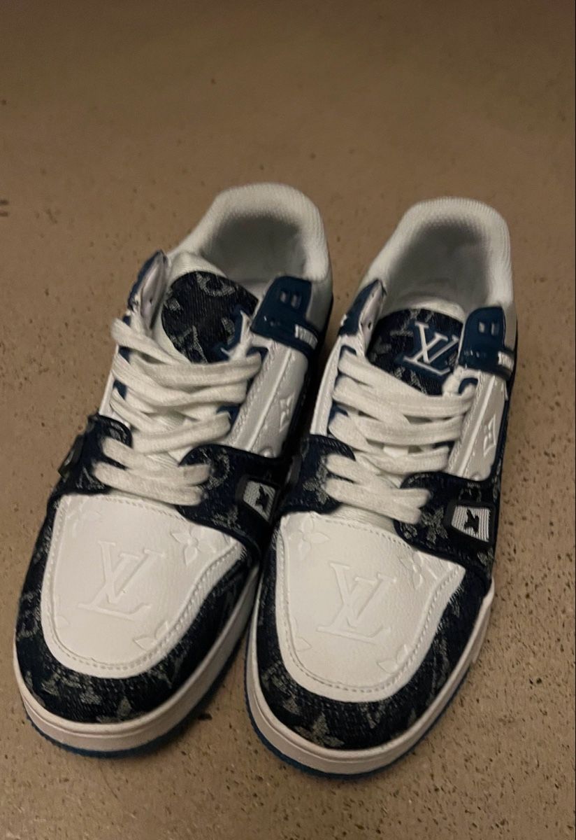 Louis Vuitton Scarpe da uomo: Louis Vuitton Sneaker Trainer blau weiss – Usato da Gossau SG venduto da eor_9jvs