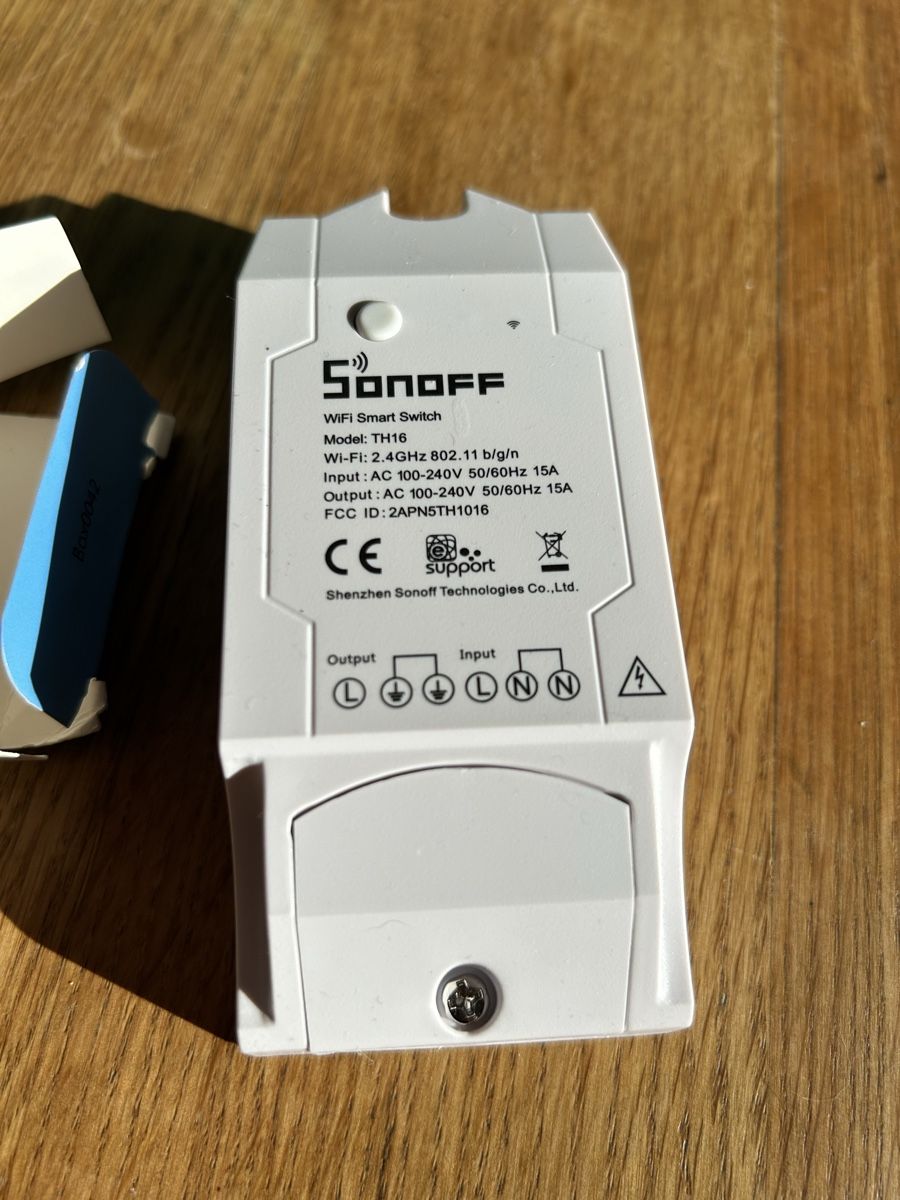 Sonoff Interruttori: Sonoff TH16 WLAN Smart Switch - Neu – Nuovo e nell'imballaggio originale da möhlin venduto da Caja1 1