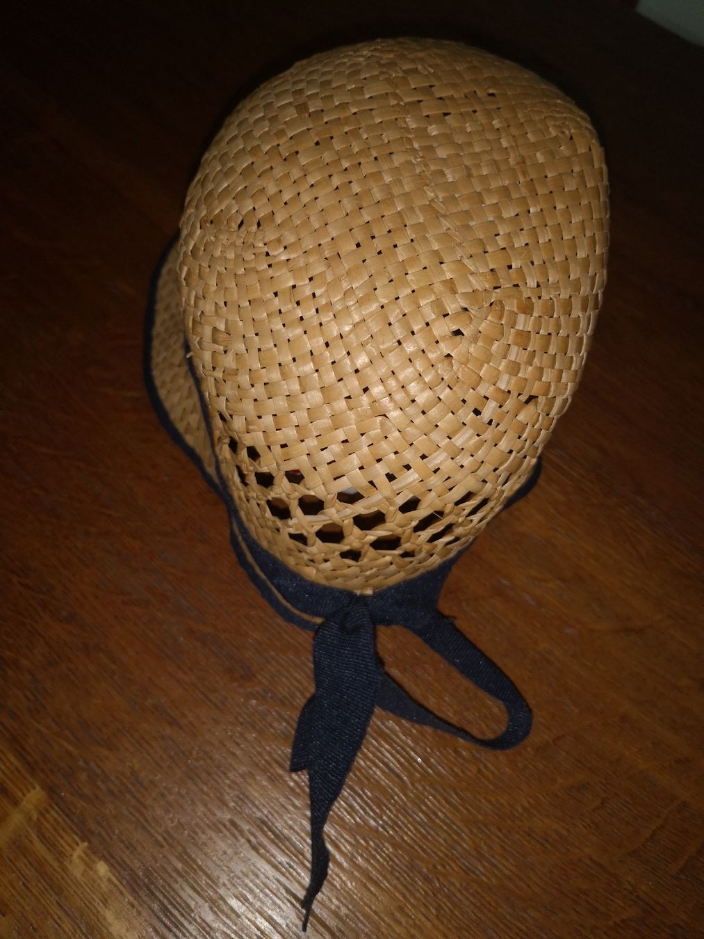 Chapeaux, bonnets & casquettes: Strohhut Damen – D'occasion à Vordemwald par Esel04 1