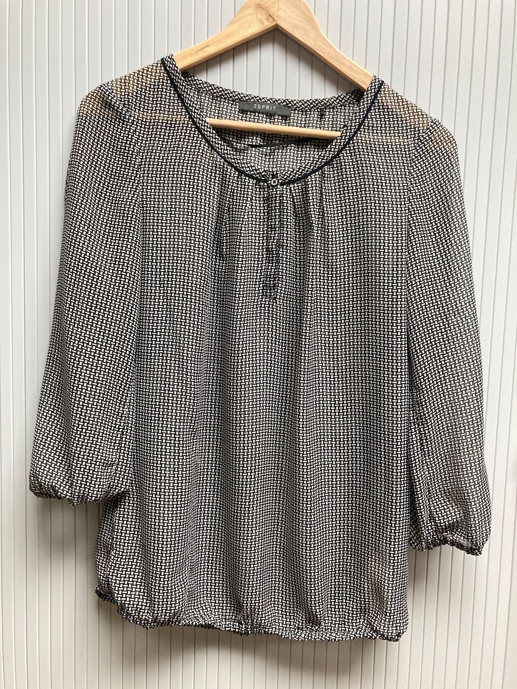 Esprit Camicette: Klassische Bluse von Esprit – Usato da Leuk-Stadt venduto da nadlerhu 3