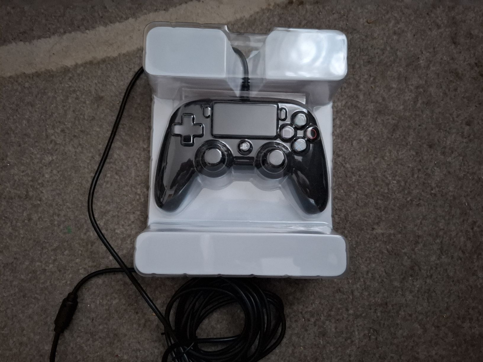 Consoles: Nacon Revolution Pro Controller 2 PS4 schwarz neuwertig – Neuf (Voir description) à Luzern par wvg_lt6m 1