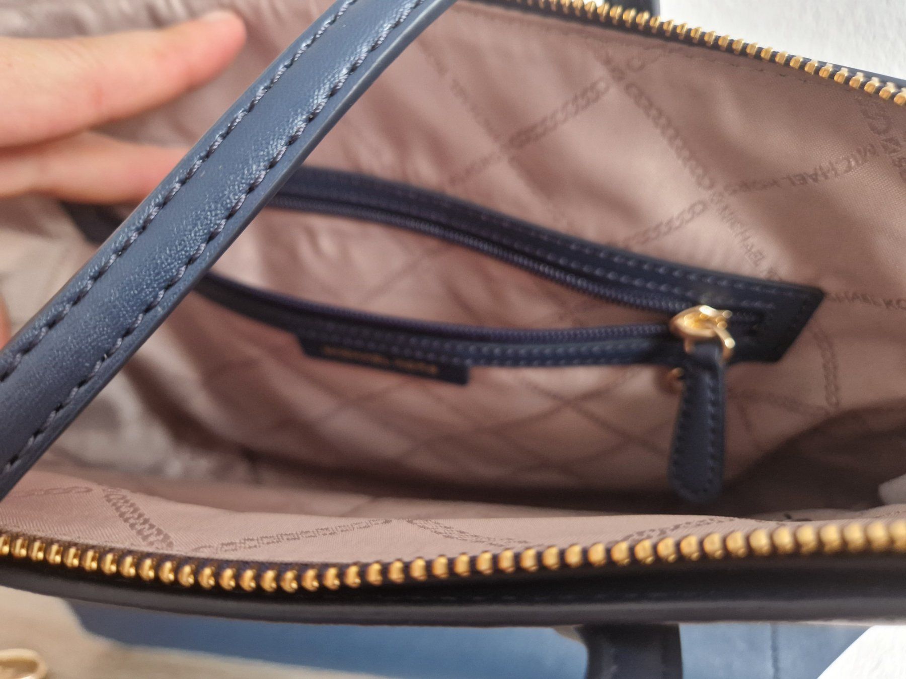 Michael Kors Taschen für Damen: Sac Michael Kors bleu marine authentique neuf – Gebraucht aus Missy von valentine17 6