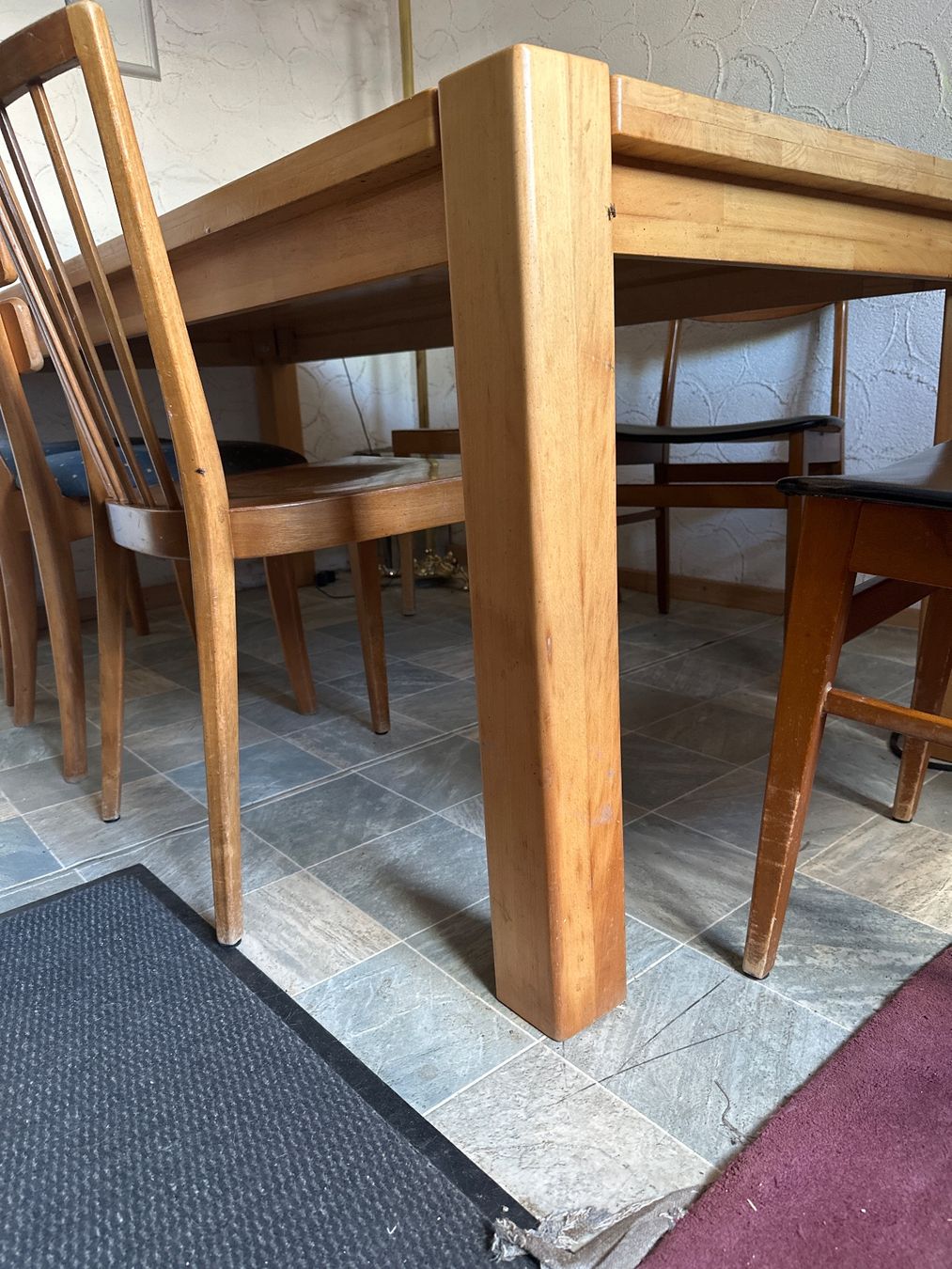 Tische: Tisch aus Massivholz – Gebraucht aus Hinwil von Trixli1 2