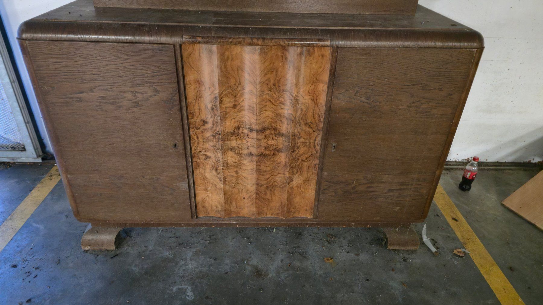 Credenze: Art-Déco Buffet / Kredenz mit Vitrinenaufsatz & Steinplatte – Usato da Melchnau venduto da Andy_198807 7