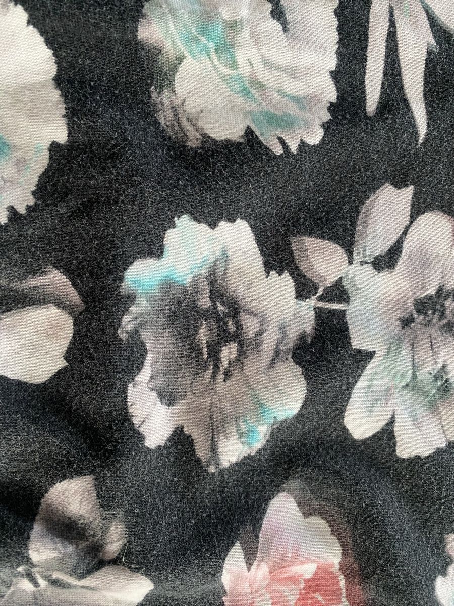 H&M Maglioni & Felpe: lässiges Sweatshirt Pulli H&M Grösse 146 152 Mädchen – Usato da Horw venduto da dreamsofacid 1