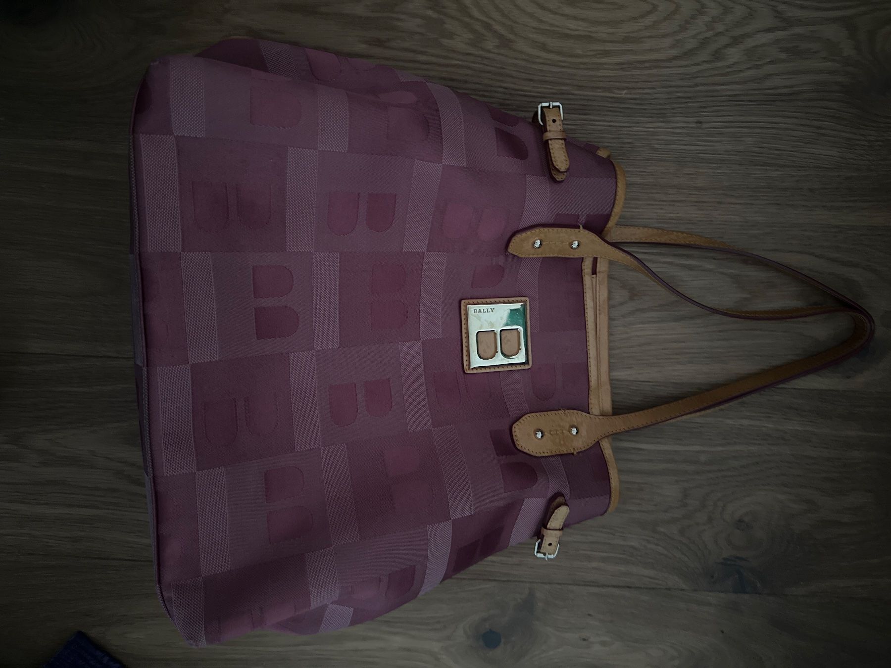 Twinset Borse da donna: Twinset Umhängetasche – Nuovo (secondo la descrizione) da Liestal venduto da ell_6xc7 8