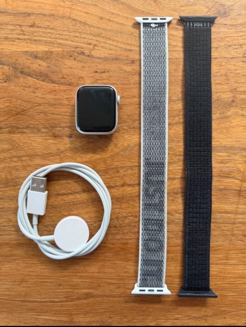 Apple Handys / Smartphones: IPhone SE 3.Generation 2022 mit Apple Watch SE – Gebraucht aus Wädenswil von adrian.mueller8 4