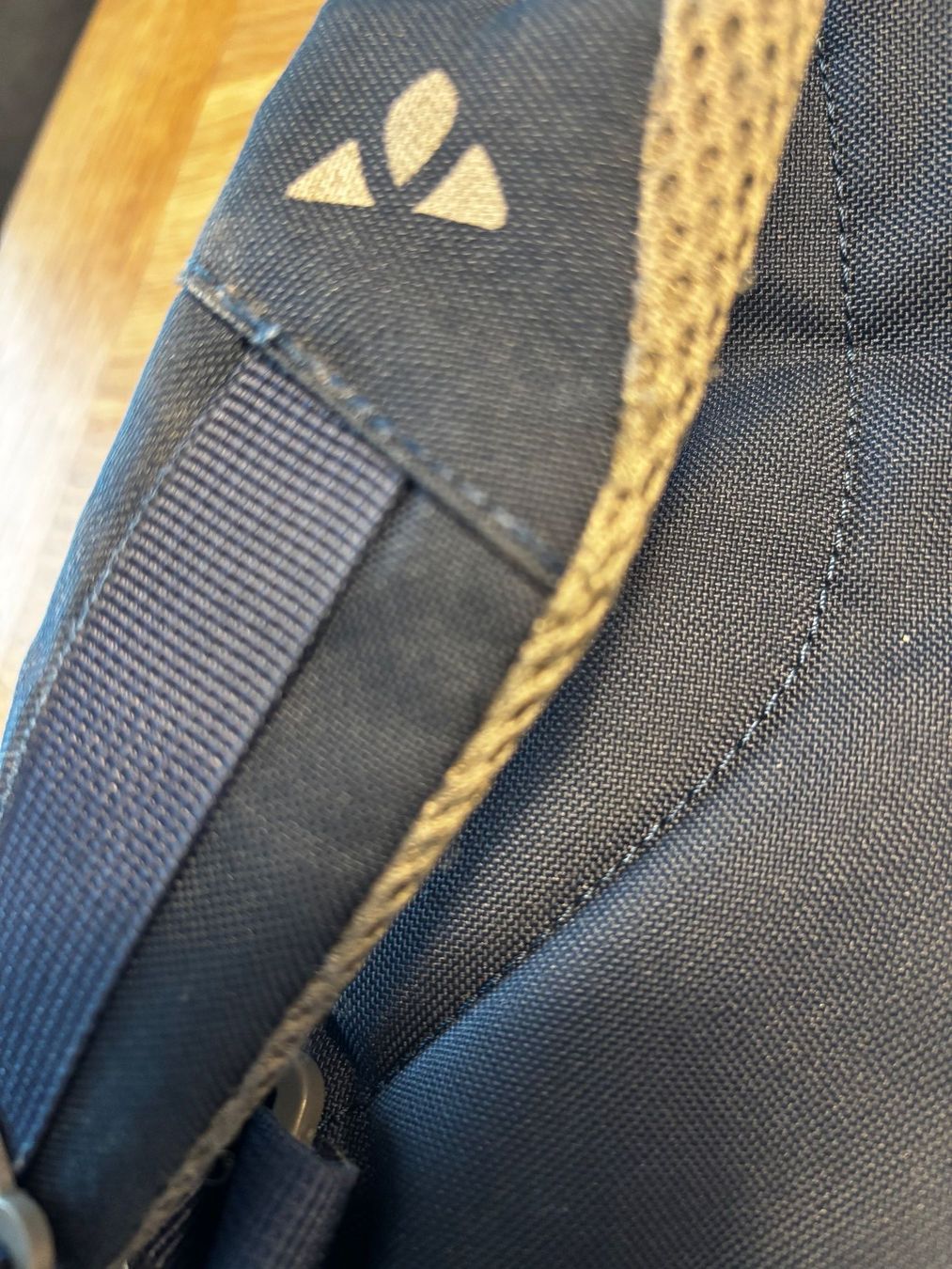Vaude Borse & Zaini: Vaude Kinderrucksack Pecki 10 mit Regenschutz – Usato da Neftenbach venduto da Boska_1969 5