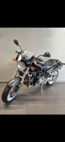 Ducati Monster S4-R noire, 996cc, année 2007, bon état.