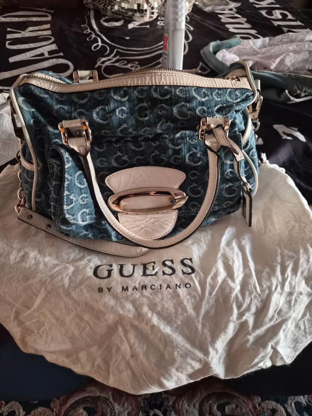 Guess Sacs femmes: Sac guess – D'occasion à Belmont-Lausanne par mastercheck 3