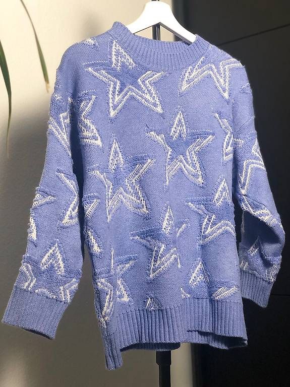 Maglioni & Felpe: Sweater New – Usato da Blonay venduto da art_7f87 1