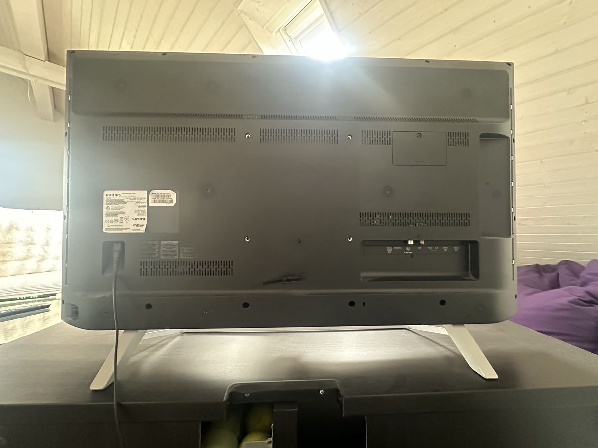 Philips Fernseher: Fernseher Philips  – Gebraucht aus Eglisau von PreisTiger01 4