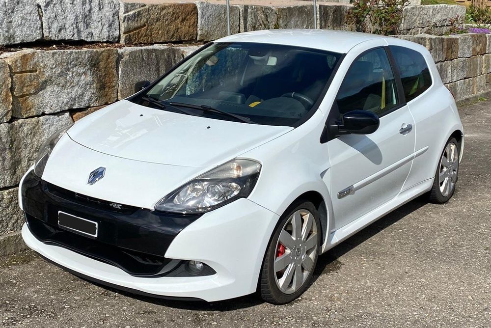 Renault Clio Sport 2.0 16V RS