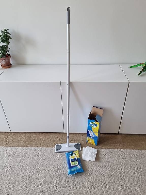 Altro in Apparecchi per la pulizia: Twist Bodenwischer Set – Usato da Basel venduto da inf_fym8 1