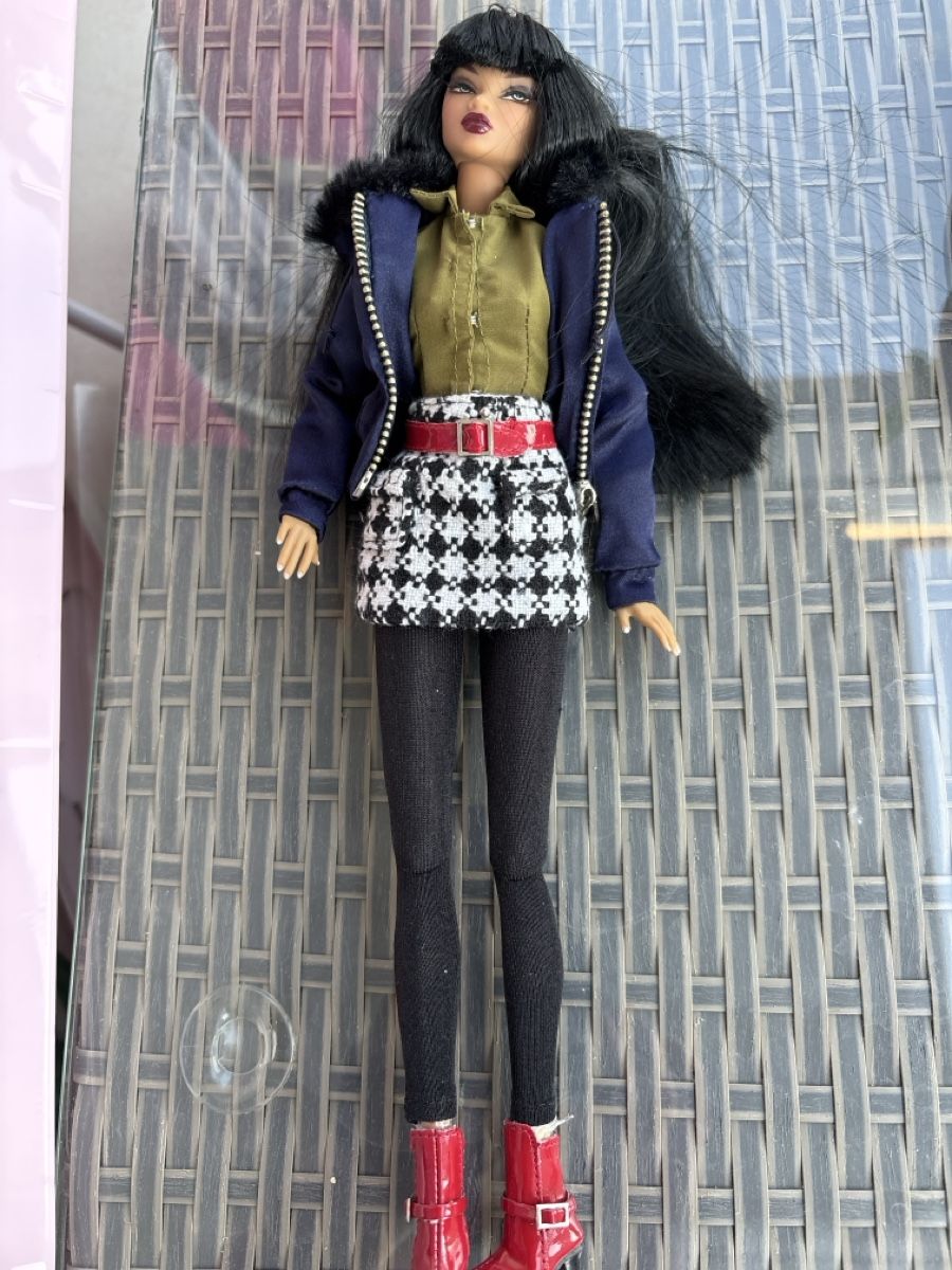 Bambole: Integrity Toys undercover Puppe – Usato da Zürich venduto da Sundaygirl