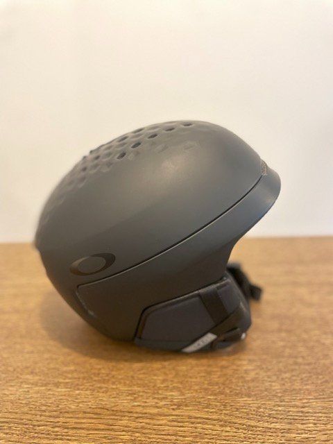 Oakley Caschi: Casque ski Oakley Mod 3 Black – Usato da Morges venduto da jva_pv27