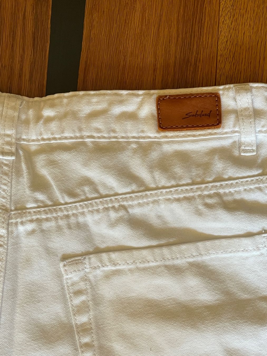 Pantaloni: Subdued Hose – Usato da Weinfelden venduto da aline.brc 4
