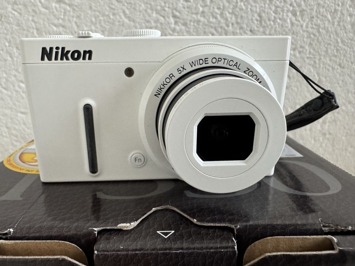 Nikon Fotocamera: Nikon coolpix p330 Digitalkamera – Usato da Zunzgen venduto da milesdavis76 2