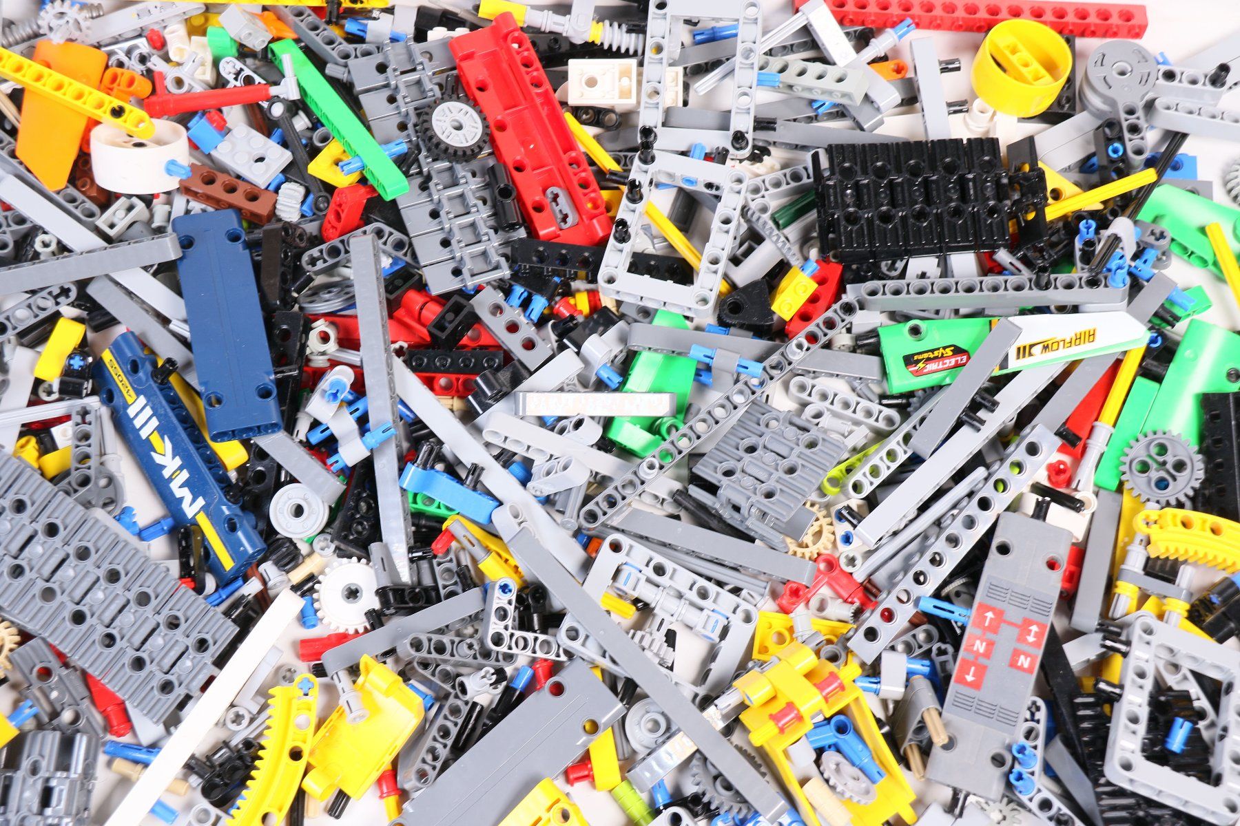 Lego Baukästen: 1.5 kg überwiegend Technikteile – Gebraucht aus Hettlingen von Scholi99 2