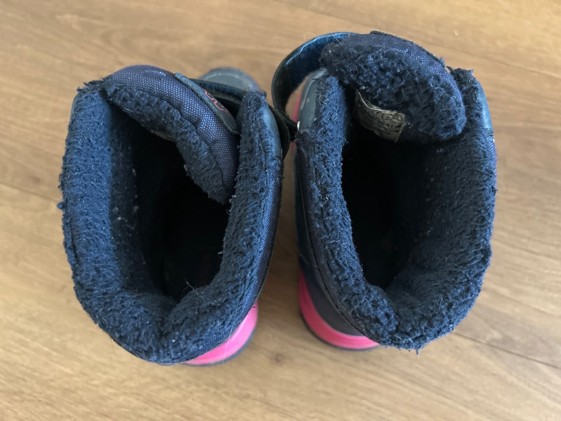 Scarpe per ragazze: Kappa Winterstiefel Gr 29 Mädchen – Usato da Regensdorf venduto da Spyke55 2