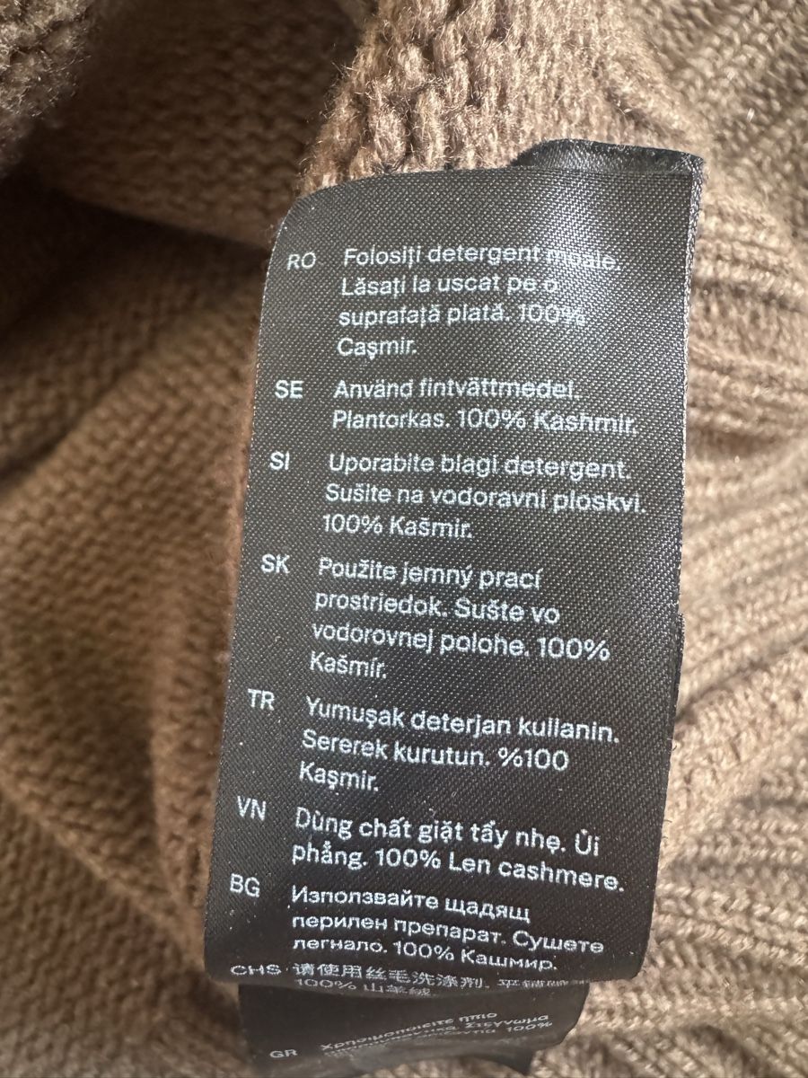 Cos Pulls & Sweat-shirts: Damen Rollkragenpullover COS Kaschmir braun – D'occasion à Zürich par Grace07 4