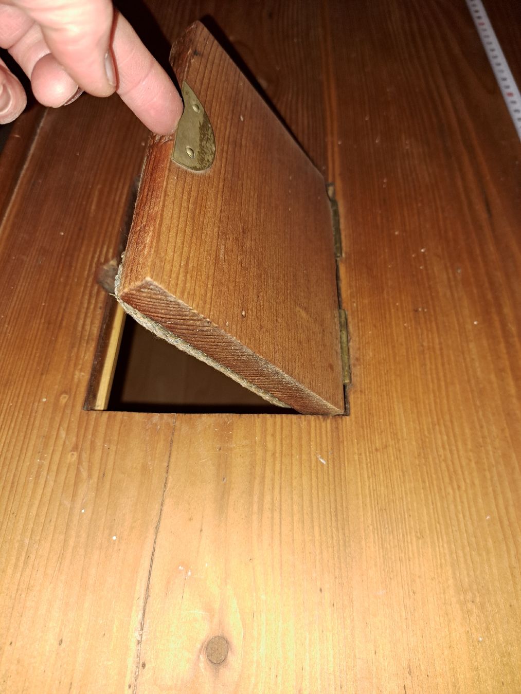 Panchine: Antike Schul Bank mit Aufklappfächer Tintenfächer – Usato da Kölliken venduto da Upcycling-by-Mc-TAM 8