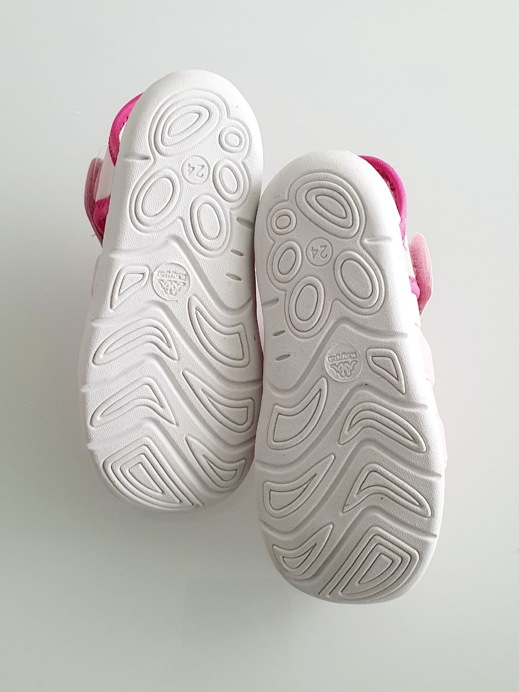 Kappa Scarpe per ragazze: Gr. 24 - Kappa Badesandalen, Neu – Nuovo e nell'imballaggio originale da Nürensdorf venduto da kin_2jn6 4