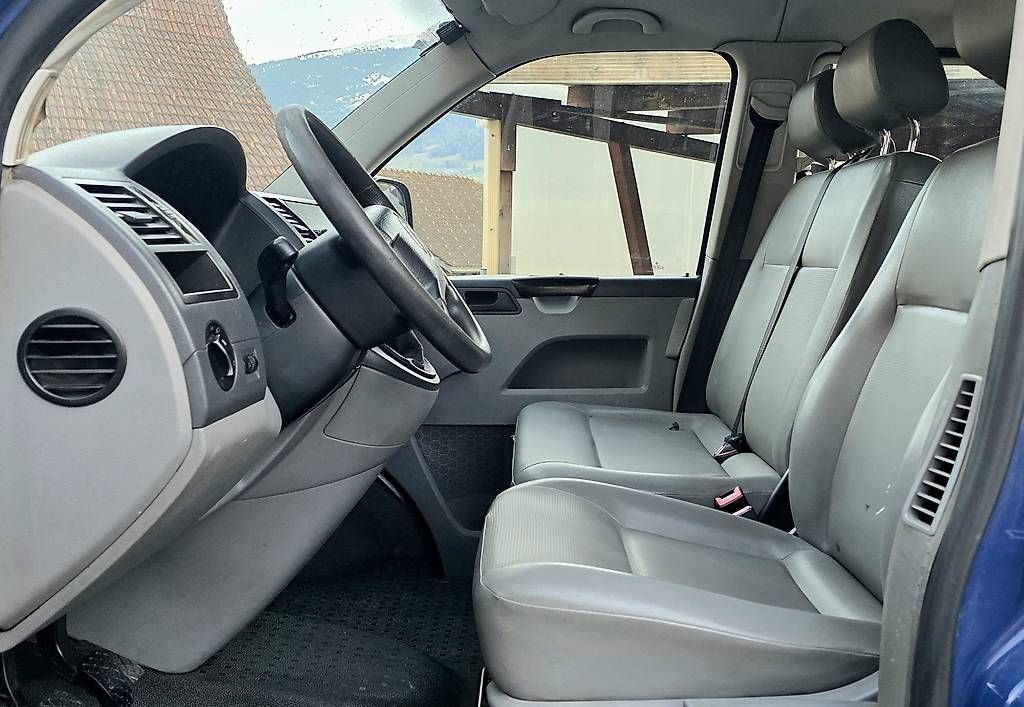Automobili: VW T5 Caravelle Trend 2.5TDI PD  – Usato da Heiligkreuz (Mels) venduto da Beyond-Auto 3