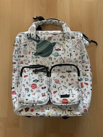 Schöner Rucksack mit vielen Details, Top Zustand!