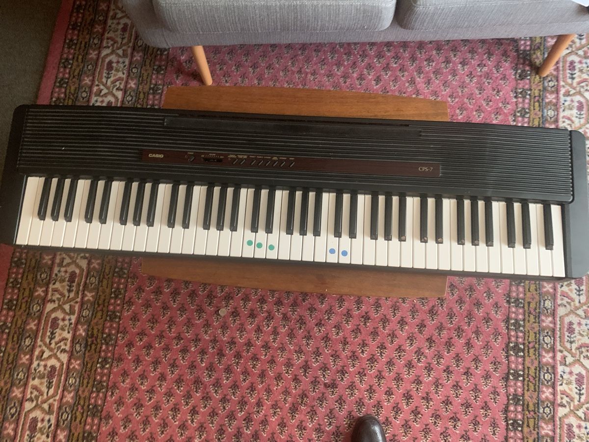 Casio Musikinstrumente: Casio CPS-7 Keyboard – Gebraucht aus Zürich von Anibur
