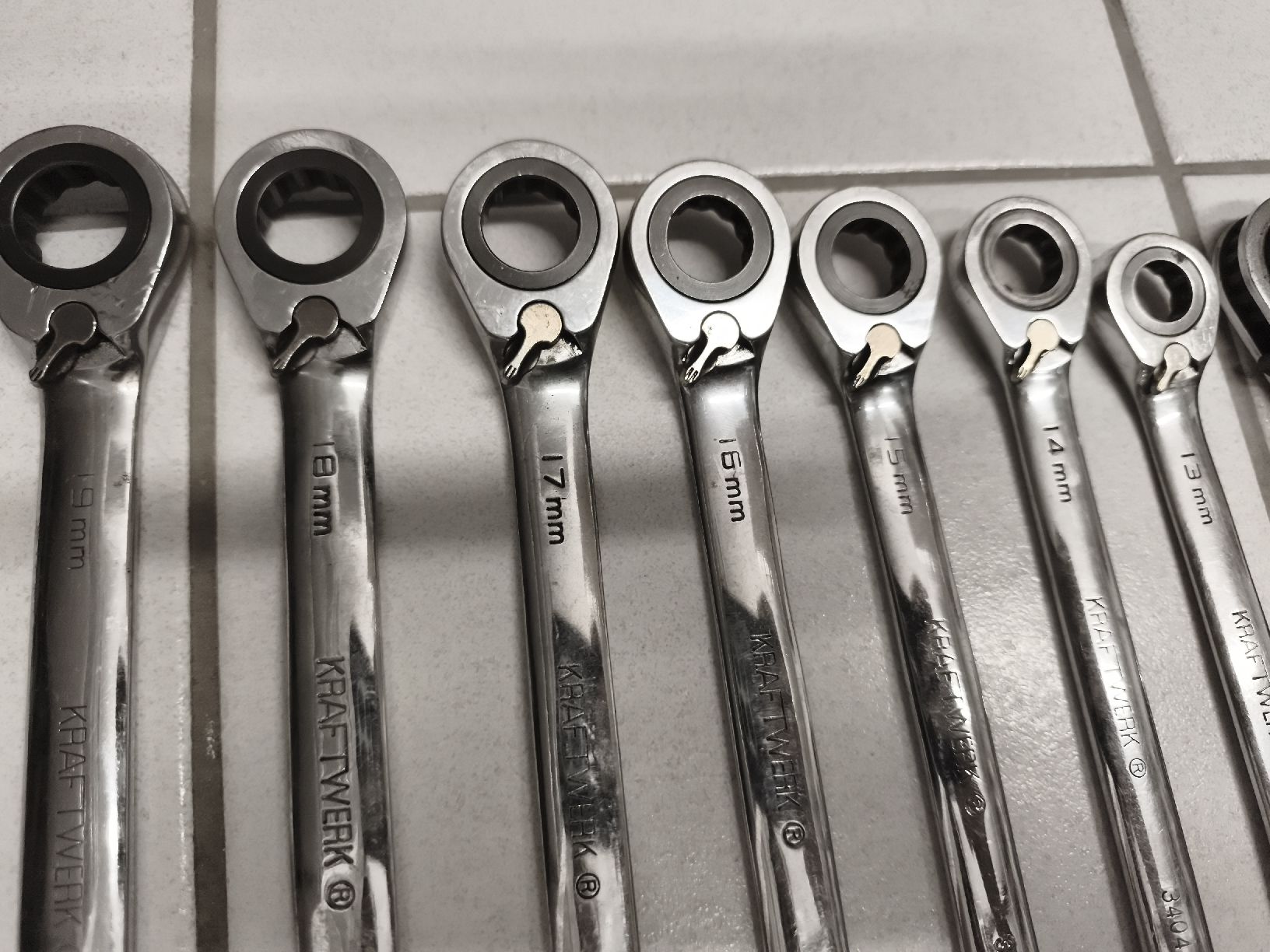 Tutti gli attrezzi: Ratschenschlüssel Set 7-19mm – Usato da Urnäsch venduto da h5T4 1
