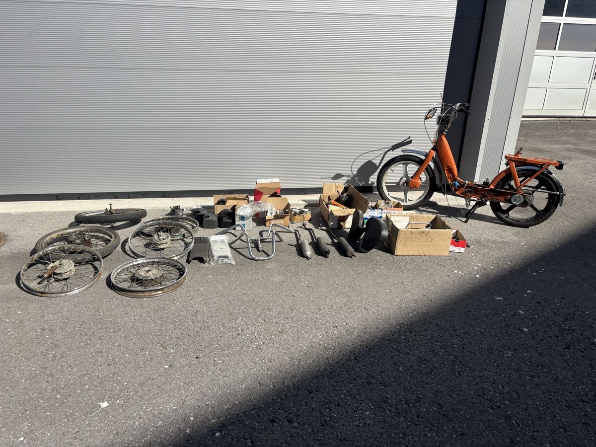 Piaggio Parti ricambio per ciclomotori: Piaggio Ciao Teile Lager  – Usato da Grabs venduto da VW_Rheintal