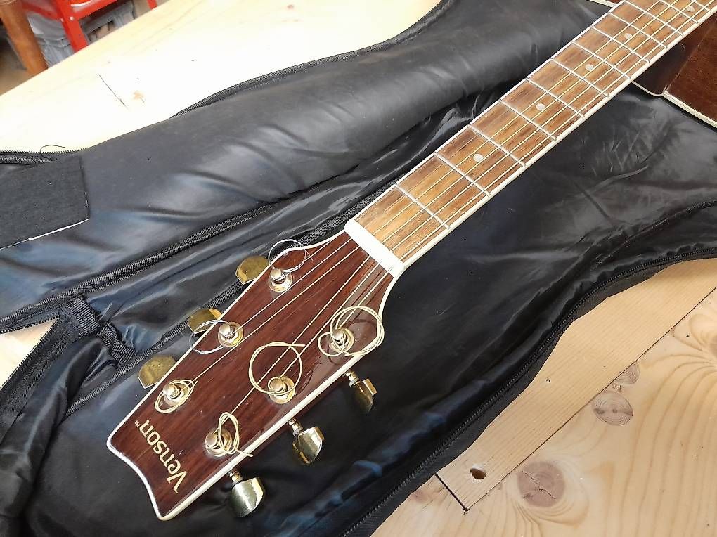 Strumenti musicali: Guitare Folk Venson – Usato da Lausanne venduto da EdwinBOSU 3