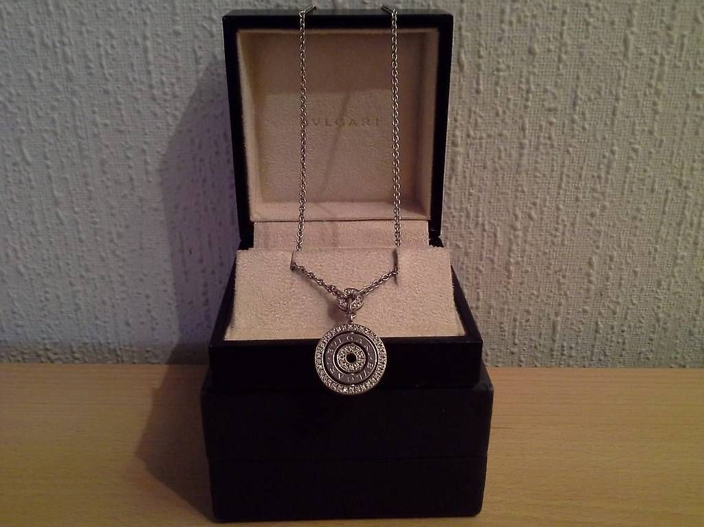 Catenine: Collier bulgari pavé diamants – Usato da Pully venduto da Occasions-luxe.Golay 1