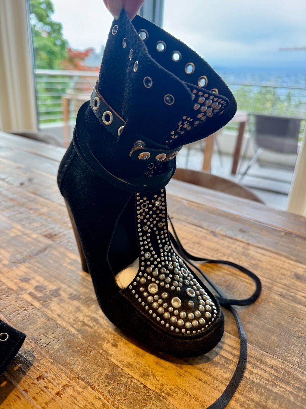 Isabel Marant Scarpe da donna: Isabel Marant Vintage Stiefletten Studs – Usato da Zollikon venduto da daria1987 1