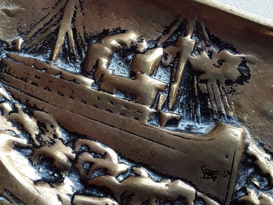 Portacenere: Bronze Aschenbecher mit Titanic? – Usato da Zürich venduto da gutsan 1