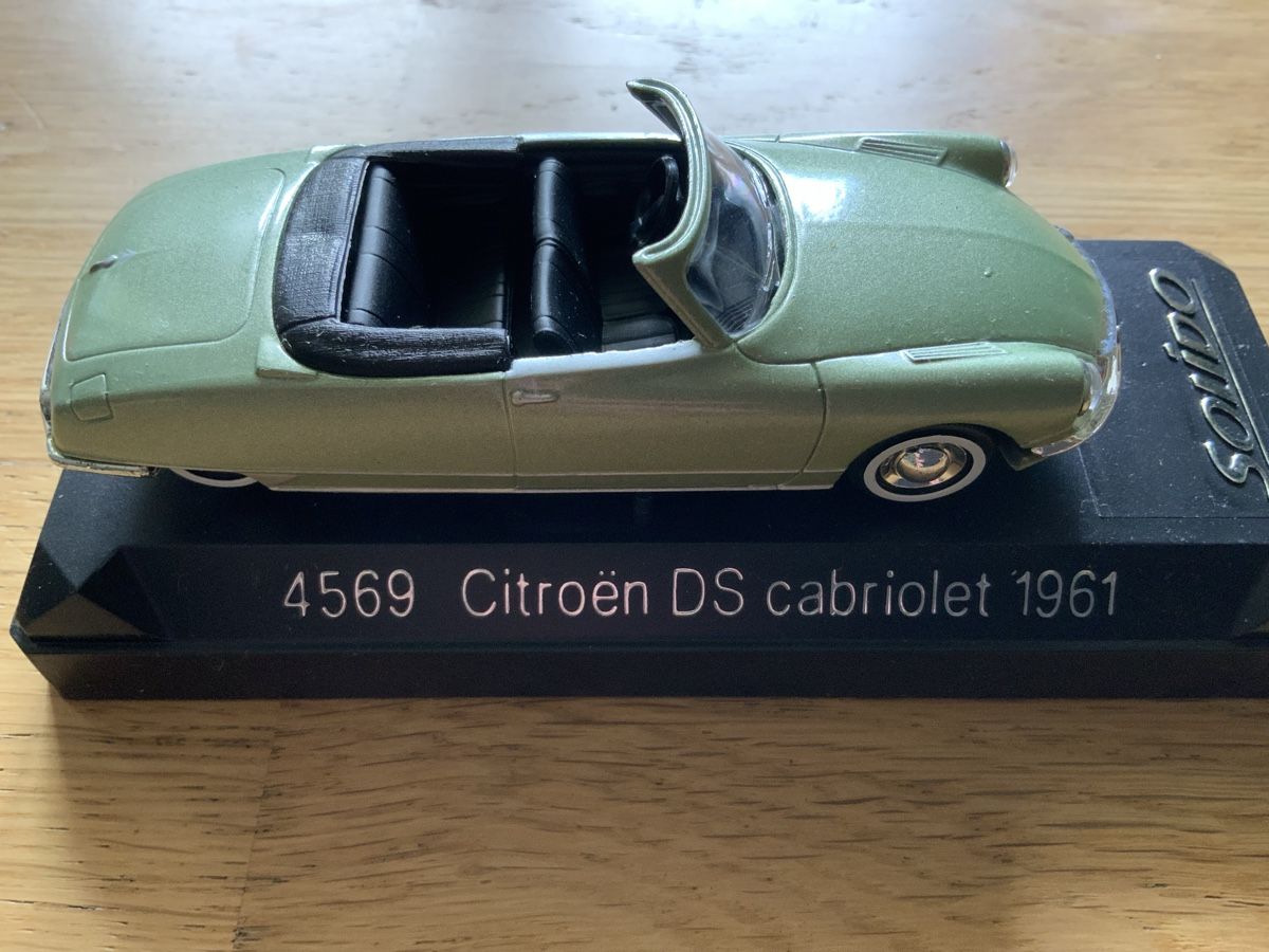 Citroën Modellautos: SOLIDO 1:43 CITROËN DS CABRIOLET 1961 – Neu (gemäss Beschreibung) aus Frauenfeld von CSM71 4