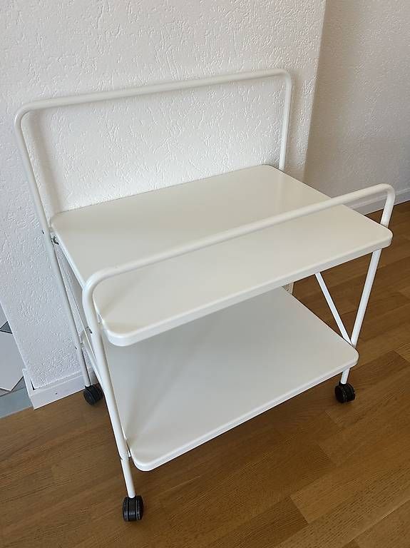 Dessertes: serving cart/trolley – D'occasion à Basel par val_h2tc