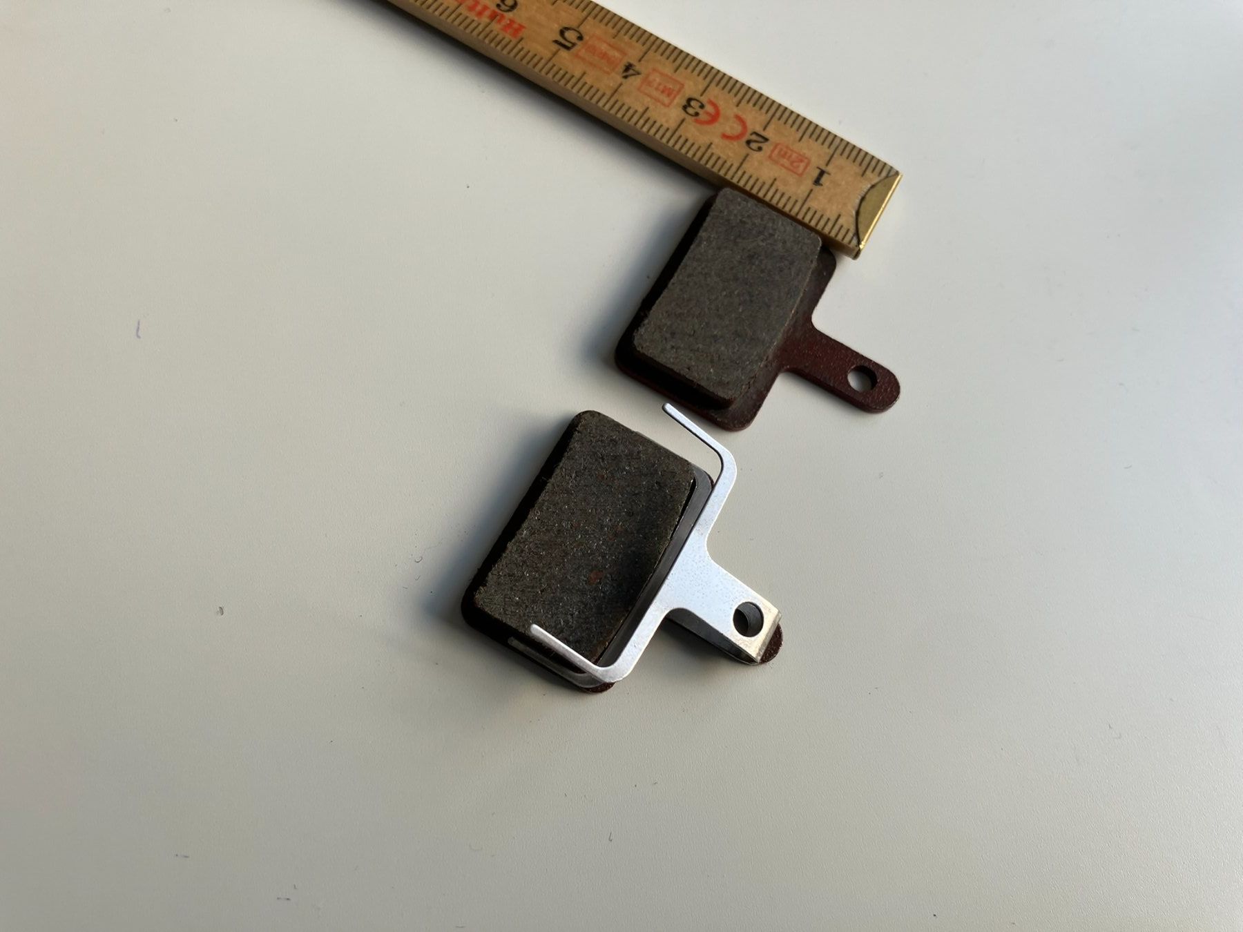 Pezzi di ricambio: Tektro P21.11 Scheibenbremse Bremsbelag – Nuovo e nell'imballaggio originale da Zürich venduto da adam899 2